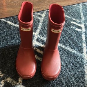 HUNTER first Classic rain boots , matte red.